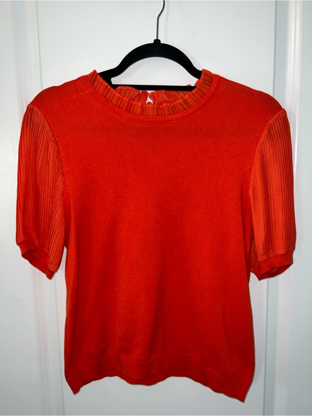 Adrianna Papell Vibrant Orange Short-Sleeve Pleated Sleeve Top